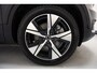 Volvo XC40 Recharge P8 AWD R-Design 3-Fase [ Navi Stoelverwarming Apple/Android ]
