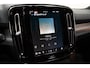 Volvo XC40 Recharge P8 AWD R-Design 3-Fase [ Navi Stoelverwarming Apple/Android ]