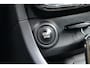 Renault Clio 0.9 TCe Expression | Navigatie | Cruise Control | Lichtmetalen velgen