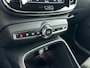 Volvo XC40 T4 Recharge Core | 18" | Stoel/Stuurverwarming | Parkeercamera | Getint Glas | Keyless | Elektrische achterklep | Parkeerverwarming | Climate Control | Regensensor
