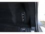 Volvo XC60 T8 Plug-in hybrid AWD Inscription | Panoramadak | Semi elektrische trekhaak | Elek. bed. voorstoelen met geheugen | Keyless entry | Stoelverwarming | Adaptive Cruise Control | Luchtvering | Parkeercamera | Google Infotainment | Stuurwielverwarming | Elektrische achterklep |