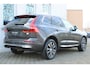 Volvo XC60 T8 Plug-in hybrid AWD Inscription | Panoramadak | Semi elektrische trekhaak | Elek. bed. voorstoelen met geheugen | Keyless entry | Stoelverwarming | Adaptive Cruise Control | Luchtvering | Parkeercamera | Google Infotainment | Stuurwielverwarming | Elektrische achterklep |