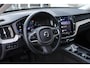 Volvo XC60 T8 Plug-in hybrid AWD Inscription | Panoramadak | Semi elektrische trekhaak | Elek. bed. voorstoelen met geheugen | Keyless entry | Stoelverwarming | Adaptive Cruise Control | Luchtvering | Parkeercamera | Google Infotainment | Stuurwielverwarming | Elektrische achterklep |