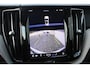 Volvo XC60 T8 Plug-in hybrid AWD Inscription | Panoramadak | Semi elektrische trekhaak | Elek. bed. voorstoelen met geheugen | Keyless entry | Stoelverwarming | Adaptive Cruise Control | Luchtvering | Parkeercamera | Google Infotainment | Stuurwielverwarming | Elektrische achterklep |
