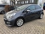 Kia Rio 1.2 CVVT ExecutiveLine navi, cruise, elec pakket, camera. pdc, 17 Inch , xenon/led, multi-stuur, 87.532 km nwe apk