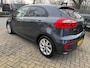 Kia Rio 1.2 CVVT ExecutiveLine navi, cruise, elec pakket, camera. pdc, 17 Inch , xenon/led, multi-stuur, 87.532 km nwe apk