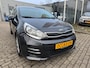 Kia Rio 1.2 CVVT ExecutiveLine navi, cruise, elec pakket, camera. pdc, 17 Inch , xenon/led, multi-stuur, 87.532 km nwe apk