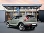 Volvo XC40 T4 Recharge Plus Dark | 19" | Harman Kardon | Elektrisch verstelbare stoelen | Stoel/Stuurverwarming | Getint Glas | Parkeerverwarming | Parkeercamera |  Keyless | Elektrische achterklep