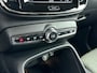 Volvo XC40 T4 Recharge Plus Dark | 19" | Harman Kardon | Elektrisch verstelbare stoelen | Stoel/Stuurverwarming | Getint Glas | Parkeerverwarming | Parkeercamera |  Keyless | Elektrische achterklep