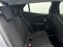 Peugeot e-2008 EV Active 50 kWh | Keyless start | Parkeerhulp | Navigatie | Cruise Control | Apple Carplay/Android Auto