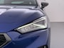 SEAT Leon 1.5TSI 150PK FR Launch Edition Trekhaak Panoramadak Park+Side Assist Navi Ecc Adap.Cruise Control Pdc Apple Carplay Android Auto DAB Bleutooth Lmv Airco separaat achter Led Origineel Nederlandse Auto