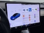 Tesla Model 3 RWD SR plus 325PK SOH 90% LFP Accu Lmv 18" AutoPilot Leder Panoramadak Adaptive-Cruise Camera's Elektr.-Stuur+Stoelen+Spiegels+Geheugen+Easy-Entry+Verwarmde stoelen Park assistent Pdc WIFI Lane-Assist Speed-Assist Navi LED DAB Voorverwarmen interieur via App Keyless One-Pedal-Drive Fabrieksgarantie op Accu en Motor tot 29-12-2028/160.000km