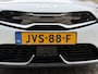 Kia Ceed Sportswagon 1.6 GDI PHEV DynamicLine | Facelift | Navigatie | Adaptieve cruise | Camera | Apple CarPlay / Android Auto | Stoel&stuurverwarming | 16 inch LMV | Keyless | LED | DAB | Climate control | Volledig dealeronderhouden | Fabrieksgarantie!