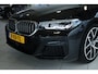 BMW 5-Serie Touring 530e Business Edition Plus M-Sport | Adapt. Cruise | Trekhaak | Stoel+Stuurverwarming | 19 Inch | Elektr. klep |
