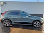 Kia Niro Hybrid 1.6 GDi ExecutiveLine Schuif-/kanteldak, Leder, Seat memory, 18", Dodehoekdetectie, Stoelkoeling + verwarming,