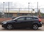 Volvo V40 2.0 T3 Nordic+ 153 pk | NL-Auto | 2e eigenaar | Standkachel | Stoelverwarming | Sfeerverlichting | Full LED | Allseasons | NAP