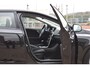 Volvo V40 2.0 T3 Nordic+ 153 pk | NL-Auto | 2e eigenaar | Standkachel | Stoelverwarming | Sfeerverlichting | Full LED | Allseasons | NAP