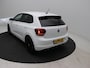 Volkswagen Polo 1.0 TSI Comfortline Business AUTOMAAT / Navigatie / Apple CarPlay & Android Auto / Adaptieve Cruise Control / Stoelverwarming / Trekhaak / 1000 kg Trekgewicht / LMV / All Seasonbanden /