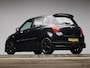 Suzuki Swift 1.5 Exclusive Sport (APPLE CARPLAY,GROOT NAVI,AIRCO,BLACK EDITION,BLUETOOTH,SPOILER,SPORTSTOELEN,LM VELGEN)