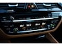 BMW 5-Serie 545e xDrive M-Sport Pano ACC HUD 20inch 360 Laser HiFi Adp-demping