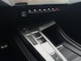 Peugeot e-308 GT EV 54 kWh | Alcantara bekleding | stoelverwarming | Adaptieve Cruise Control | Elektrische kofferklep | Apple Carplay / Android Auto