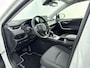Toyota RAV4 2.5 Hybrid 2WD Dynamic | Trekhaak | Apple Carplay / Android Auto | Adaptive Cruise | Keyless | Clima | Camera | 18 inch