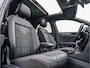 Volkswagen T-Roc 1.5 TSI R-Line PANO 19 INCH IQ LIGHT CAMERA VIRTUAL DASH APAD CRUISE