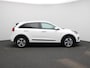 Kia Niro EV e-Niro ExecutiveLine 64 kWh | Automaat | Apple Carplay / Android Auto | Parkeer sensoren | Leder | Stoel verwarming/koeling | Stuur verwarming | Adaptive cruise control | Climate control | DAB | Memory seats | JBL