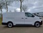 Opel Vivaro-e Electric L3 75 kWh 136pk | 8 jaar garantie | 0% financial lease | Multimedia | Apple Carplay | Android Auto | Achteruitrijcamera | Parkeersensoren achter | Ditale cockpit | Stuurwielbediening | Bestuurdersstoel comfort | Bank voorpassagiers | van €46.330 voor €35.550 ex. BTW rijklaar