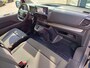 Opel Vivaro-e Electric L3 75 kWh 136pk | 8 jaar garantie | 0% financial lease | Houten afwerking laadruimte | NAVI | Multimedia | Apple Carplay | Android Auto | Achteruitrijcamera | Parkeersensoren voor en achter | Dode hoek detectie | Digitale cockpit | Stuurwielbediening | Mistlampen | Licht- en regensensor | Automatic light | Tussenwand comfort met raam | Bestuurdersstoel comfort | Bank voorpassagiers | Reservewiel | van €48.710 voor €37.325 ex. BTW rijklaar