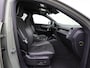 Volvo XC40 Recharge P8 AWD R-Design | SOH 92% | Achteruitrijcamera | Elektrische stoelen | Trekhaak