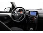 Toyota Aygo 1.0 VVT-i x-first | Elektrisch vouwdak | Apple Carplay / Android Auto | Airco | Camera | 15 inch | Bluetooth
