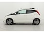 Toyota Aygo 1.0 VVT-i x-first | Elektrisch vouwdak | Apple Carplay / Android Auto | Airco | Camera | 15 inch | Bluetooth