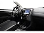 Toyota Aygo 1.0 VVT-i x-first | Elektrisch vouwdak | Apple Carplay / Android Auto | Airco | Camera | 15 inch | Bluetooth