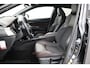 Toyota C-HR 1.8 Hybrid Executive | Treeplanken | Navigatie | Stoelverwarming | Keyless | Parkeersensoren voor/achter | Camera | Adaptive Cruise | Clima | 18 inch