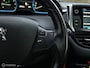Peugeot 2008 1.2 PURETECH ALLURE/PANO/CAMERA/TREKHAAK/HALF LEDER/CLIMATE/16''LMV/LED