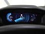 Peugeot e-208 EV Allure Pack 50 kWh 136PK | 1ste eigenaar | 3 FASE | ACCURAPPORT 95,1% | LED lampen | LMV | Navigatie | Camera | Stoelverwarming | Climate Control | Cruise Control | AppleCarplay/Android Auto | Isofix | Privacy Glass |