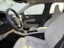 Volvo XC40 1.5 T5 Plug-in hybrid Ultimate Bright | PHEV | Panoramadak | Keyless Entry | Achteruitrijcamera | BLIS | Lichtmetalen velgen 19 inch | Cruise Control Adaptief | Parkeersensoren