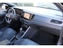 Volkswagen Taigo 1.0 TSI 110pk R-Line DSG Automaat / Panorama dak / LM 18 inch / Navigatie / Camera / LED Matrix