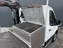 Ford Transit 2.0 TDCI EURO 6 / PICK UP / HIAB KRAAN T-CLX 013 / 2.7 TONS TREKHAAK / 34.988 KM! / 1e EIG. / 3-ZITS / AIRCO / ZEER NETJES