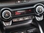 Kia Stonic 1.0 T-GDi MHEV GT-PlusLine | Dodehoek sensor | Stoel Stuur Verwarming | LED | Navigatie | Climate Control |