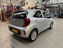 Kia Picanto 1.0 DPi 67pk 4-zits DynamicLine | Apple carplay / Android auto | Camera | Cruise control | All season banden | NAP | Rijklaar prijs!