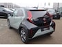 Toyota Aygo X HYBRID 115 PULSE NIEUW!!! P-SENSOREN KEYLESS LED PRIVACY-GLASS CLIMA APPLE/ANDROID 17" LMV