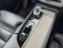 Volvo XC90 2.0 T8 Plug-in hybrid AWD Ultra Dark 455pk Luchtvering / Trekhaak / Massage Stoelen