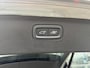 Volvo XC90 2.0 T8 Plug-in hybrid AWD Ultra Dark 455pk Luchtvering / Trekhaak / Massage Stoelen