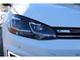 Volkswagen E-Golf E-DITION / Navigatie / LED / Digital cockpit / LM 17 inch / Parkeersensoren