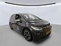 Volkswagen ID.3 First Plus 58 kWh 204pk / LED / Navigatie / Camera / Donker Glas / 19" LMV
