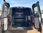 Volkswagen Transporter Bedrijfswagens Bulli L1 2.0 TDI 110 kW 150 pk 8 versn. Auto | BPM vrij | Exterieurpakket met bumpers, grille, spiegels en handgrepen in carrosseriekleur | Achterdeuren zonder ruit | Diefstalalarmsysteem met interieurbeveiliging, noodsirene en wegsleepbeveiliging |