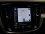 Volvo V60 2.0 B3 R-Design 163 Pk Automaat | Panoramadak | Trekhaak Elektrisch | Adaptive Cruise | Camera | Stuur- & Stoelverwarming | 18 Inch | 125.382 Km