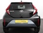 Toyota Aygo X 1.0 VVT-i S-CVT Automaat Trend | Navigatie | Apple Carplay/Android Auto | Climate Control | Cruise Control Adaptive | 17"Lichtmetalen velgen | Camera